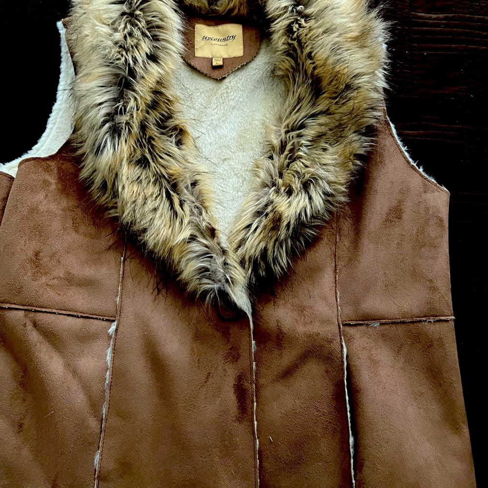 Beautiful Up Country Du Monde Women’s Vest